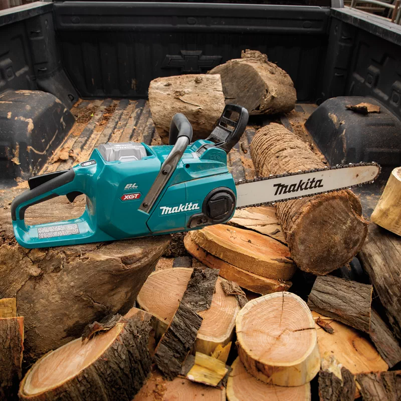 Makita UC015GT101 40V Max XGT Cordless Brushless 14 Chainsaw w